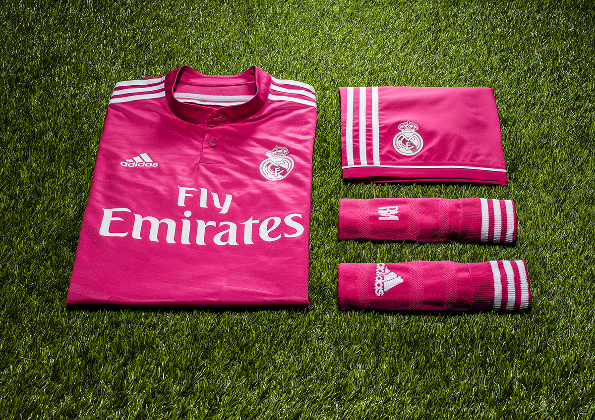 Pink Real Madrid trøje
