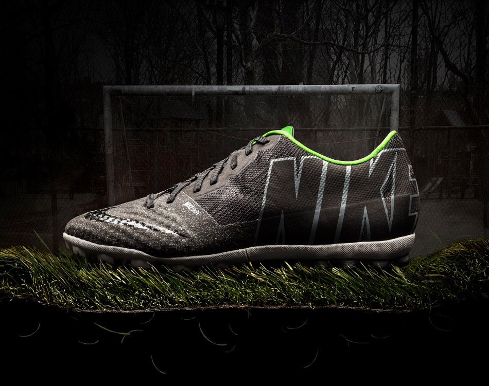 Nike FC247 Bomba II Finale