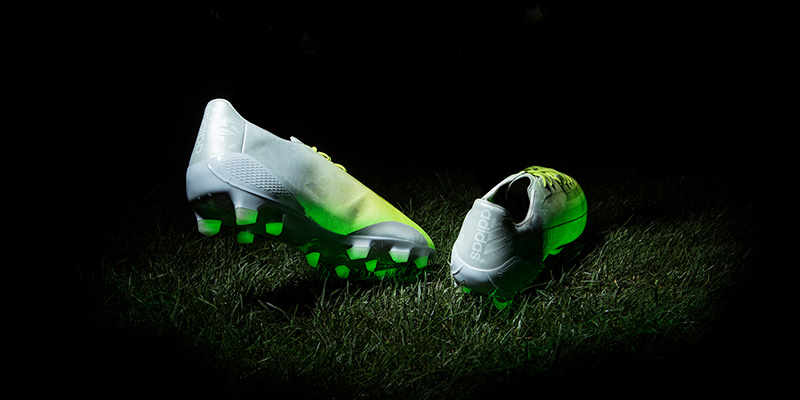 adidas-the-hunt-series-selvlysende-fodboldstoevler-04-fodboldfreak