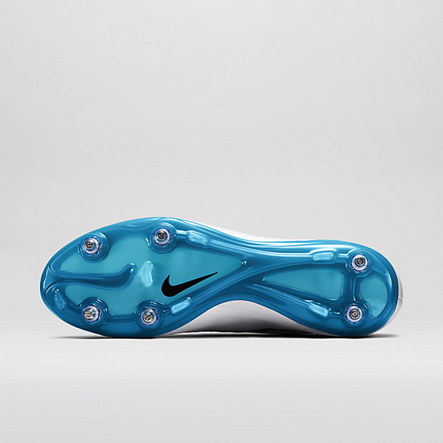 Nike HYPERVENOM Phatal Shine Through