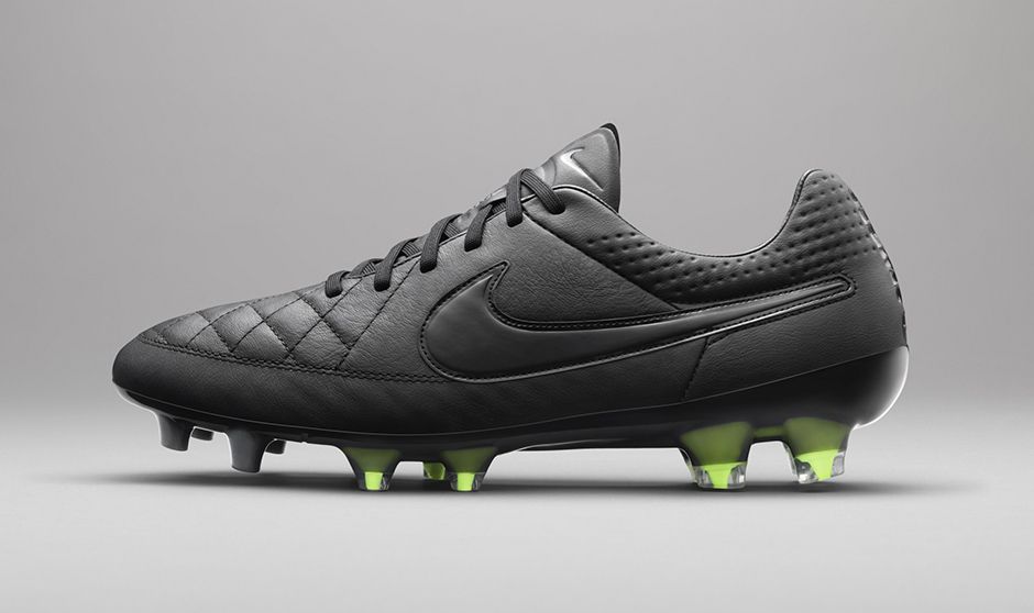 Nike Academy Black Pack - Nike Tiempo Legend V