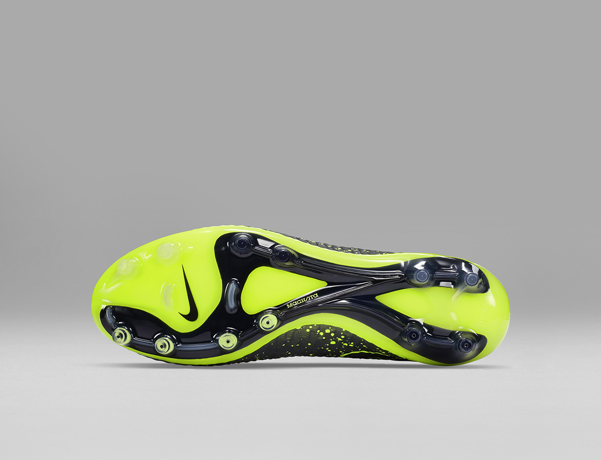 nike-magista-obra-electro-flare-04-fodboldfreak