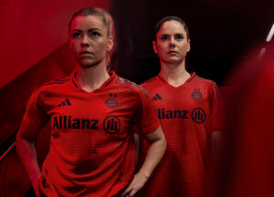 FC Bayern München hjemmebanetrøje 2024 med trefarvet design.